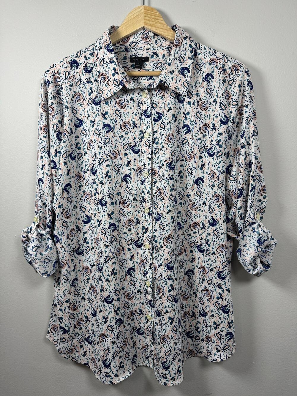Ann Taylor White Floral Button Up Blouse Top Size L Office Career Old Money